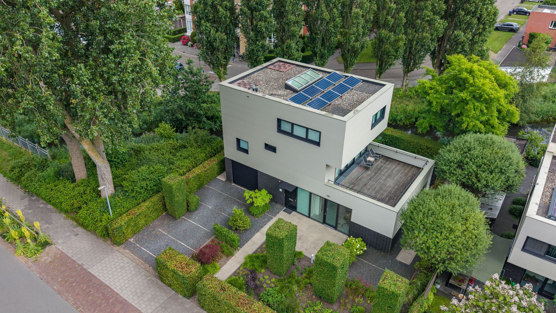 Veenweg 2, Groningen foto-1
