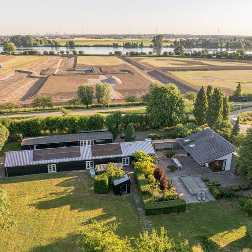 Ritselaarsdijk 10, Strijen foto-1