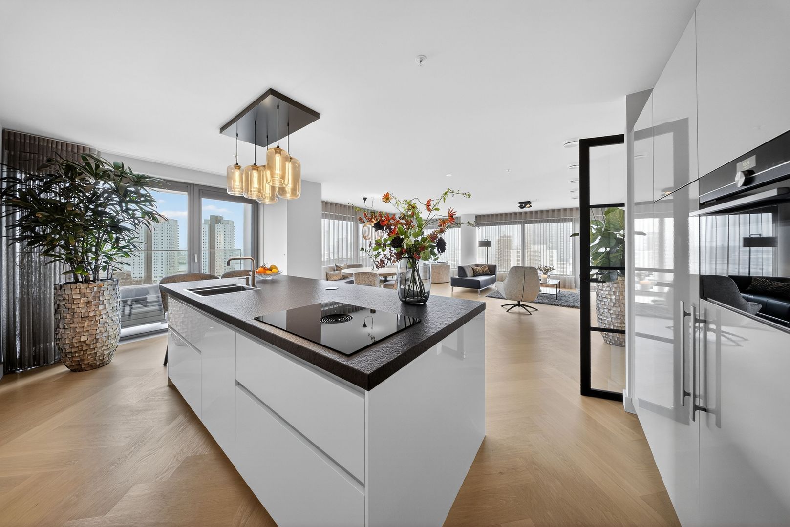 Baan 48 M, Rotterdam foto-3