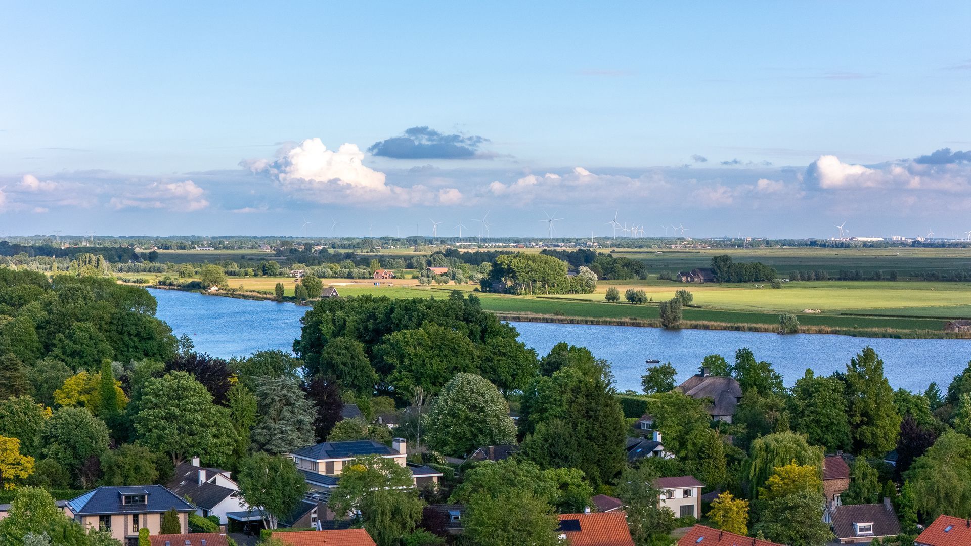 Raadhuislaan 22, Mijnsheerenland foto-56