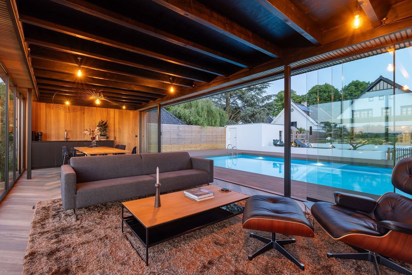 Raadhuislaan 22, Mijnsheerenland foto-73