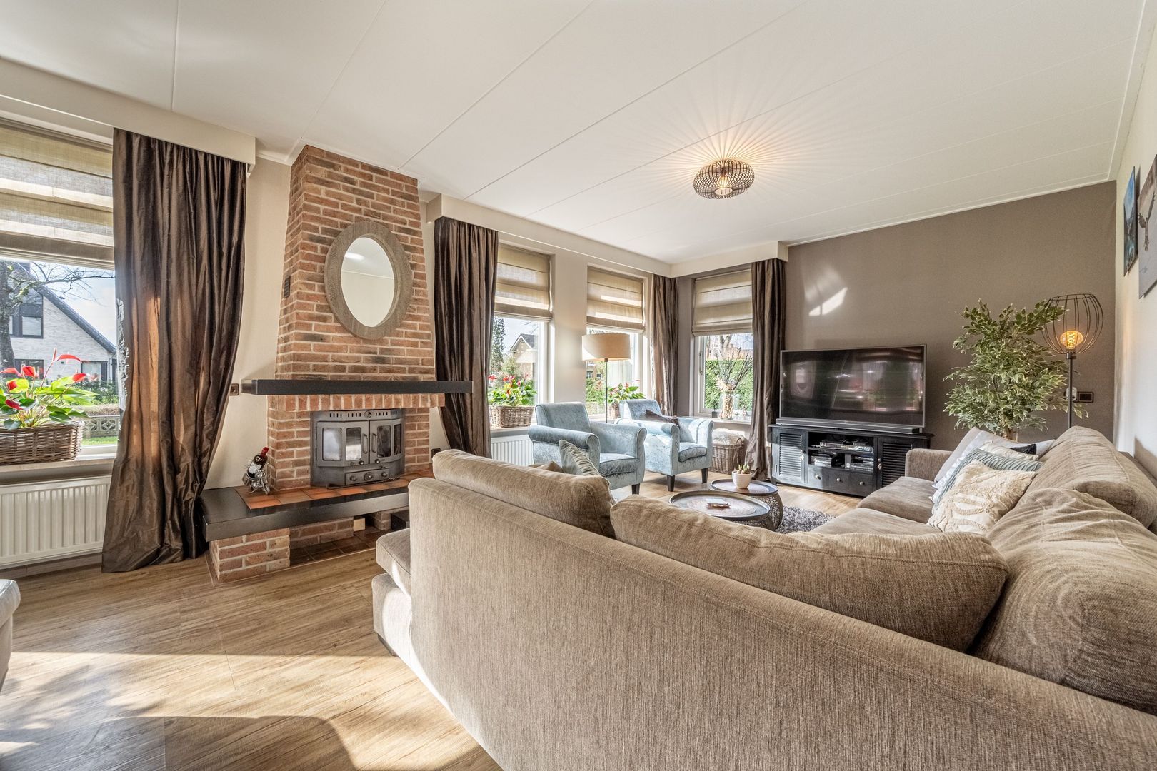 Raadhuislaan 14, Mijnsheerenland foto-5