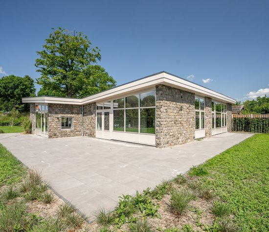 Bakkersdijk 15, Barendrecht