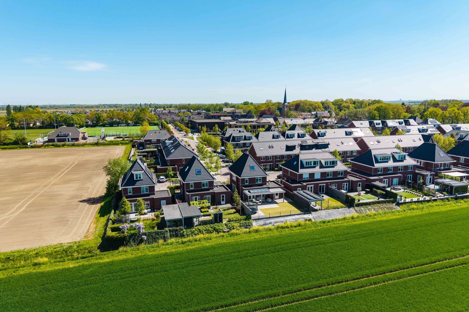 Cor Dirksestraat 26, Mijnsheerenland foto-74