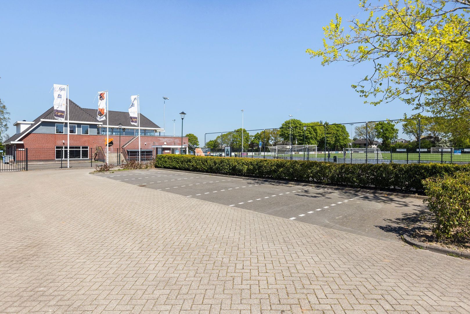 Cor Dirksestraat 26, Mijnsheerenland foto-78