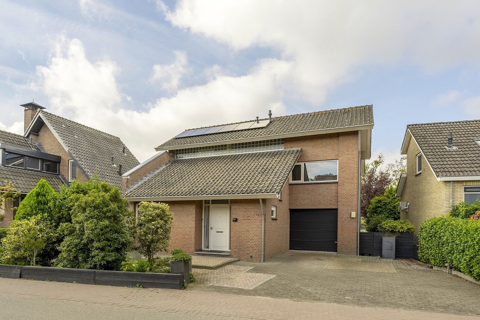 Dorpsstraat 54 A, Maasdam foto-0