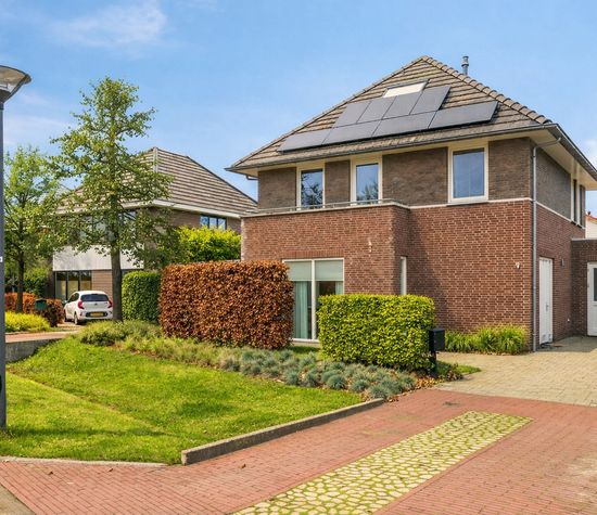 Ravensteinlaan 7, Roosendaal