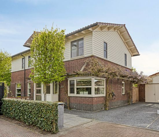Bronkhorstdreef 24, Roosendaal