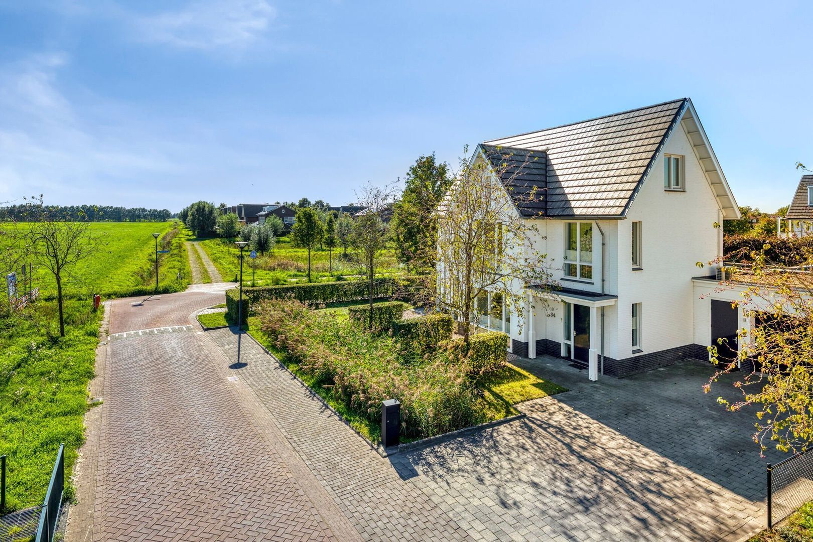 Zoudtlandlaan 34, Roosendaal foto-92