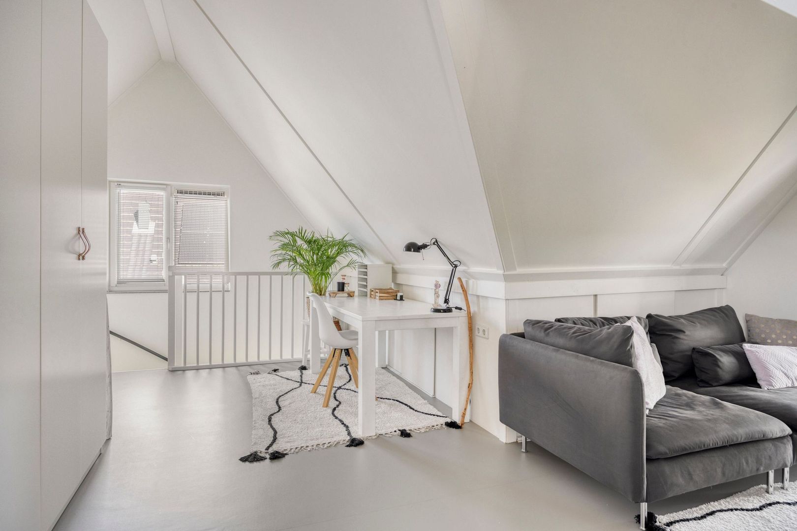 Zoudtlandlaan 34, Roosendaal foto-43
