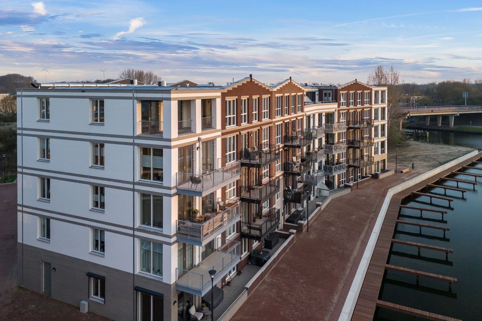Anna van Rijnkade 129, Nieuwegein foto-0