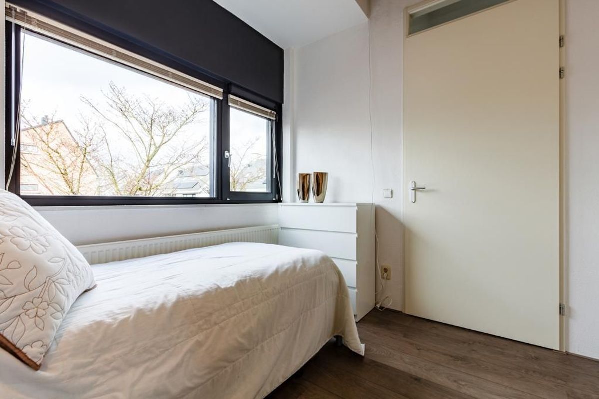 Johanna Naberstraat 18 Photo Blur 24