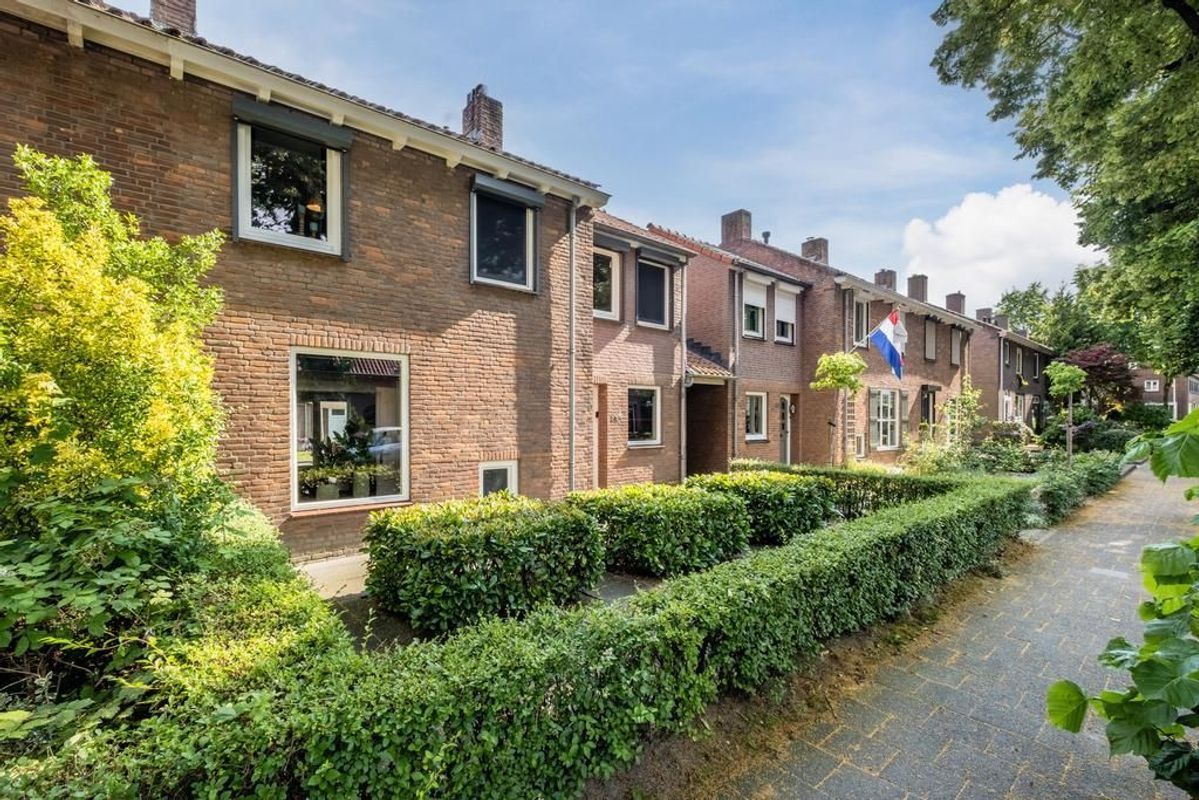 Nerhovensestraat 34 Photo Blur 6