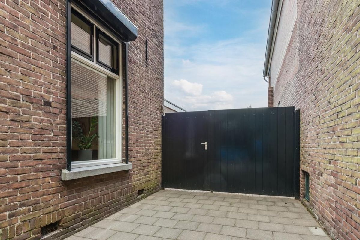 Pastoor Gillisstraat 23 Photo Blur 34