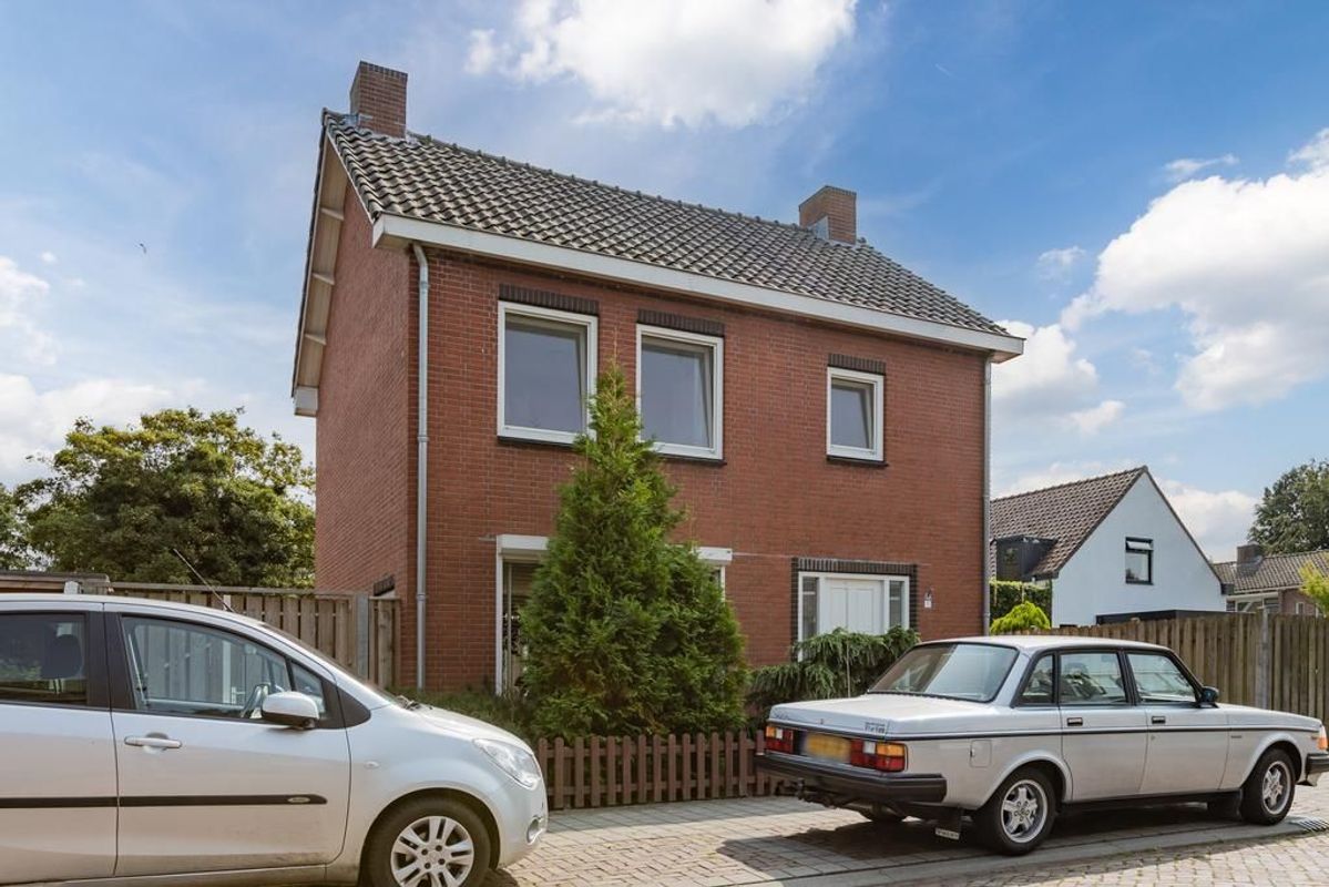 Burgemeester van Mierlostraat 11 Photo Blur 31