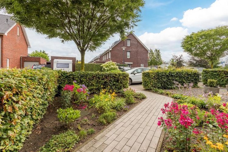 Haya van Somerenstraat 5 Photo 1