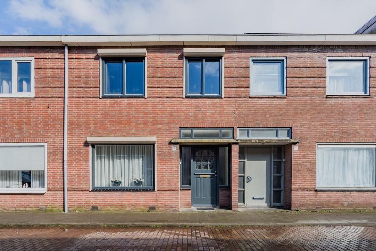 Eikstraat 68 Photo Blur 1