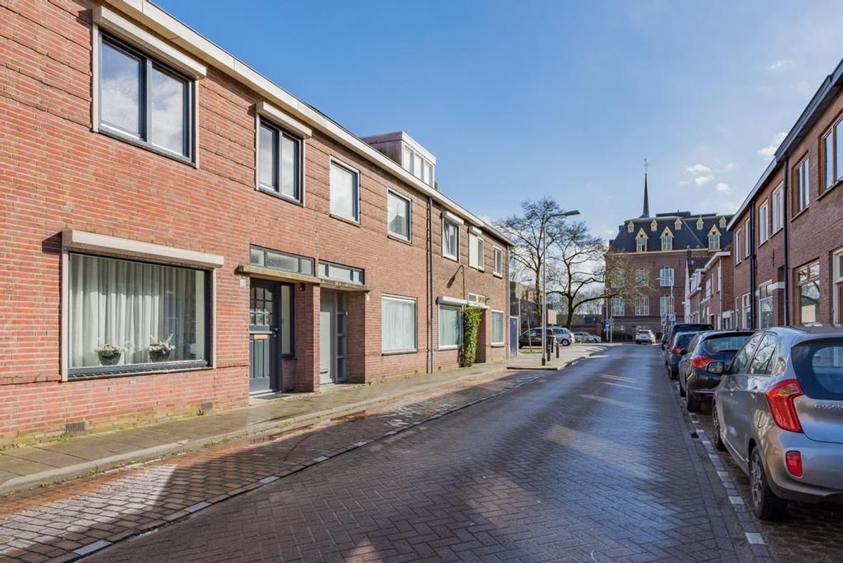 Eikstraat 68 Photo Blur 31