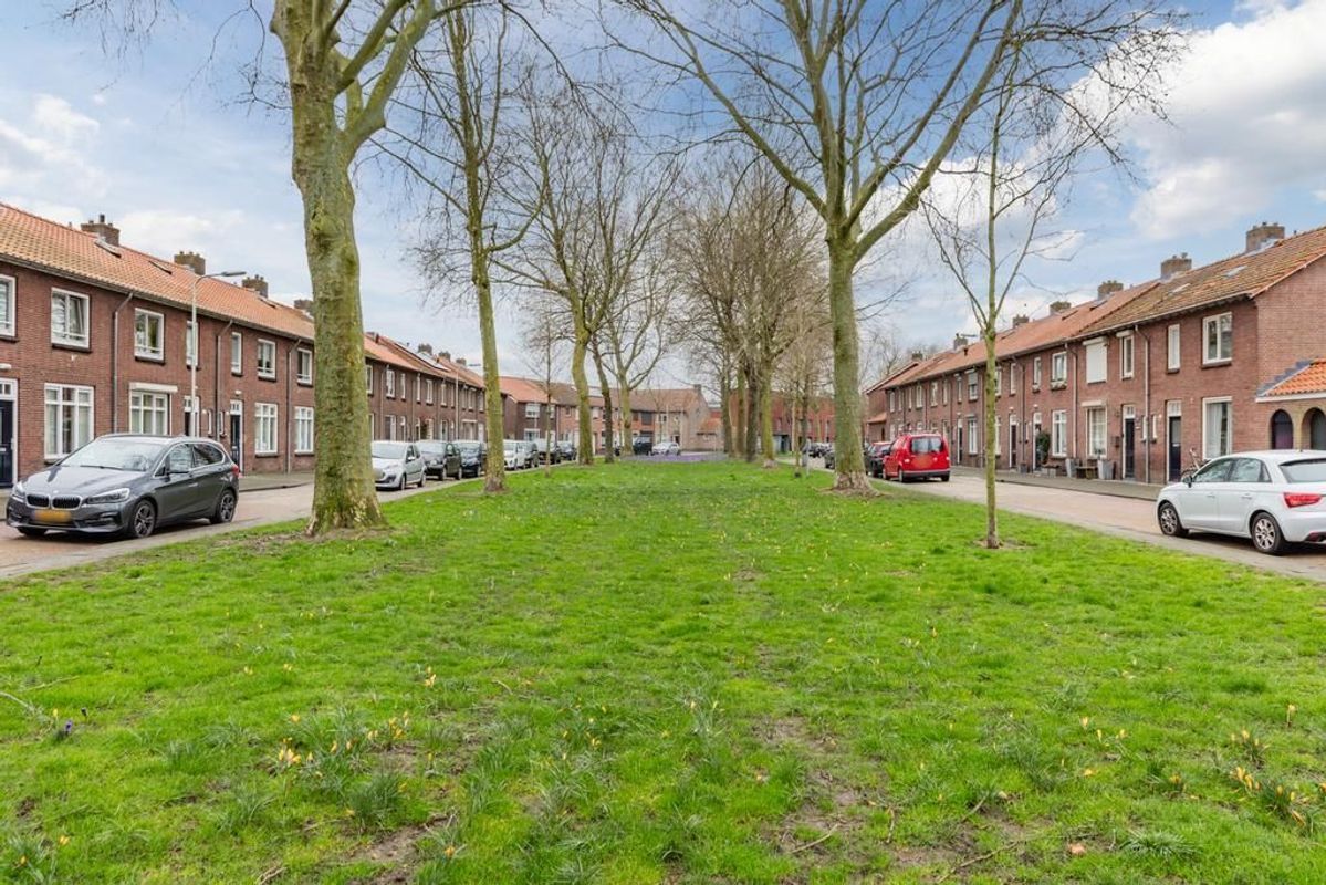 Arke Noestraat 37 Photo Blur 32