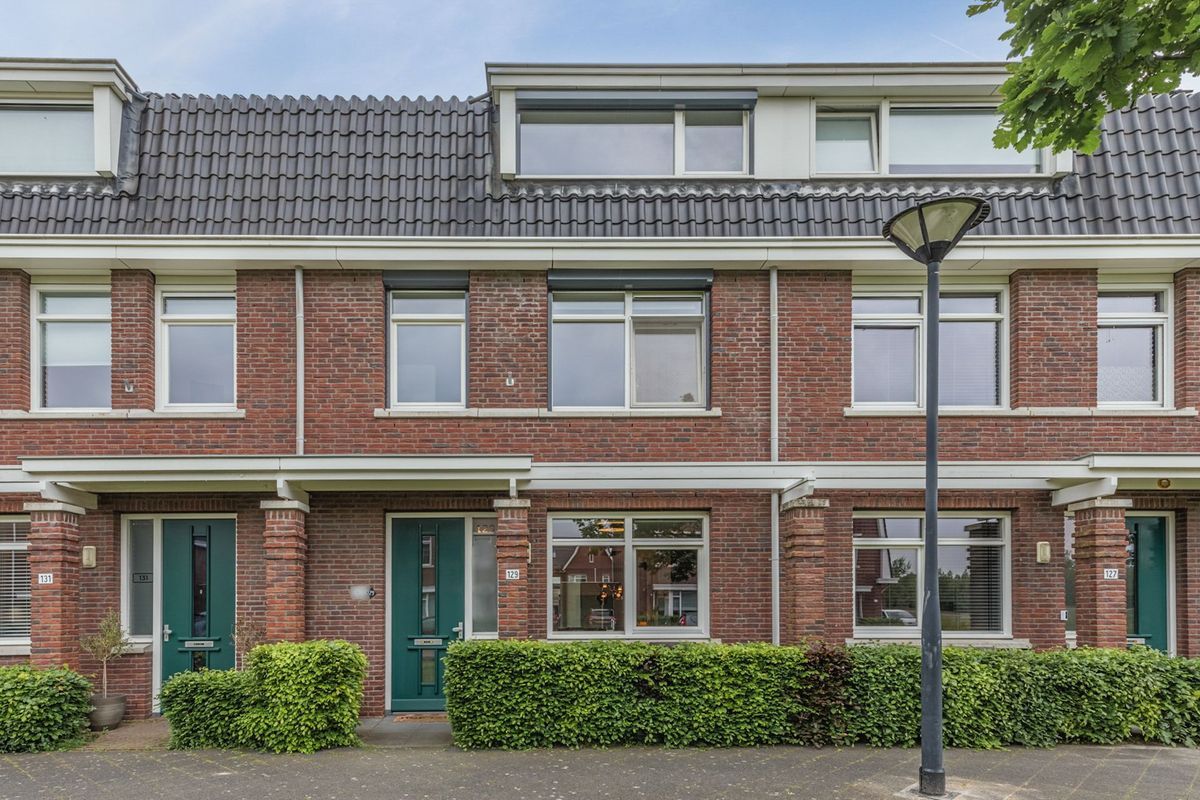 Veenendaalstraat 129 Photo Blur 0
