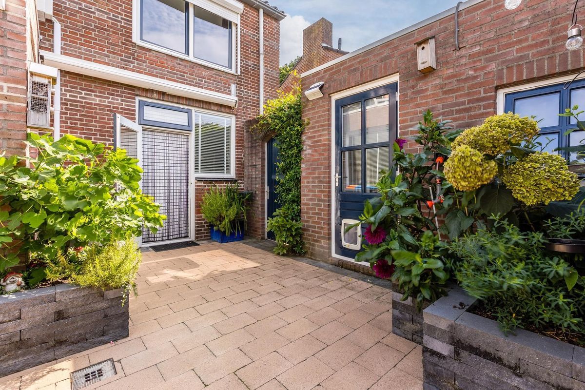 Marijkestraat 13 Photo Blur 26