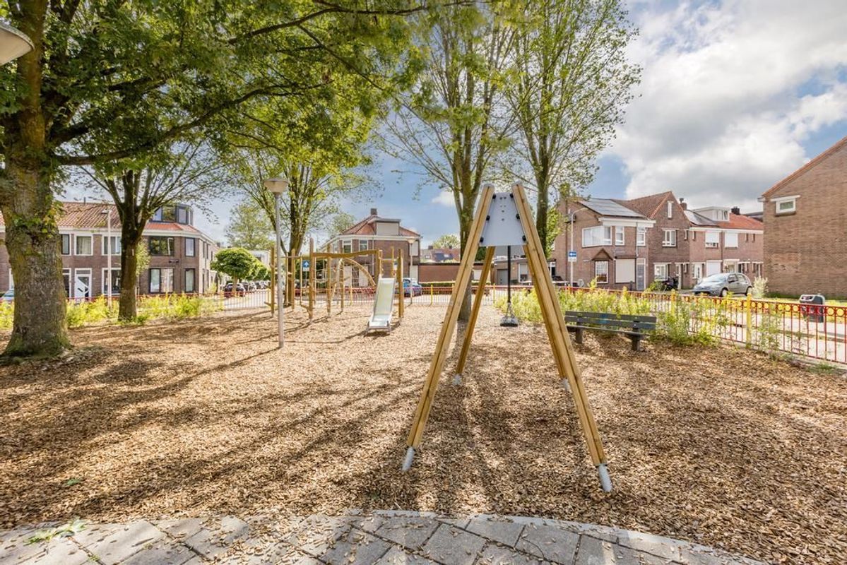 Gebroeders van Eijckstraat 10 Photo Blur 27