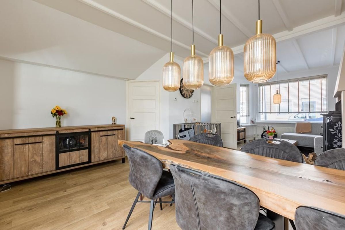 Gebroeders van Eijckstraat 10 Photo Blur 8