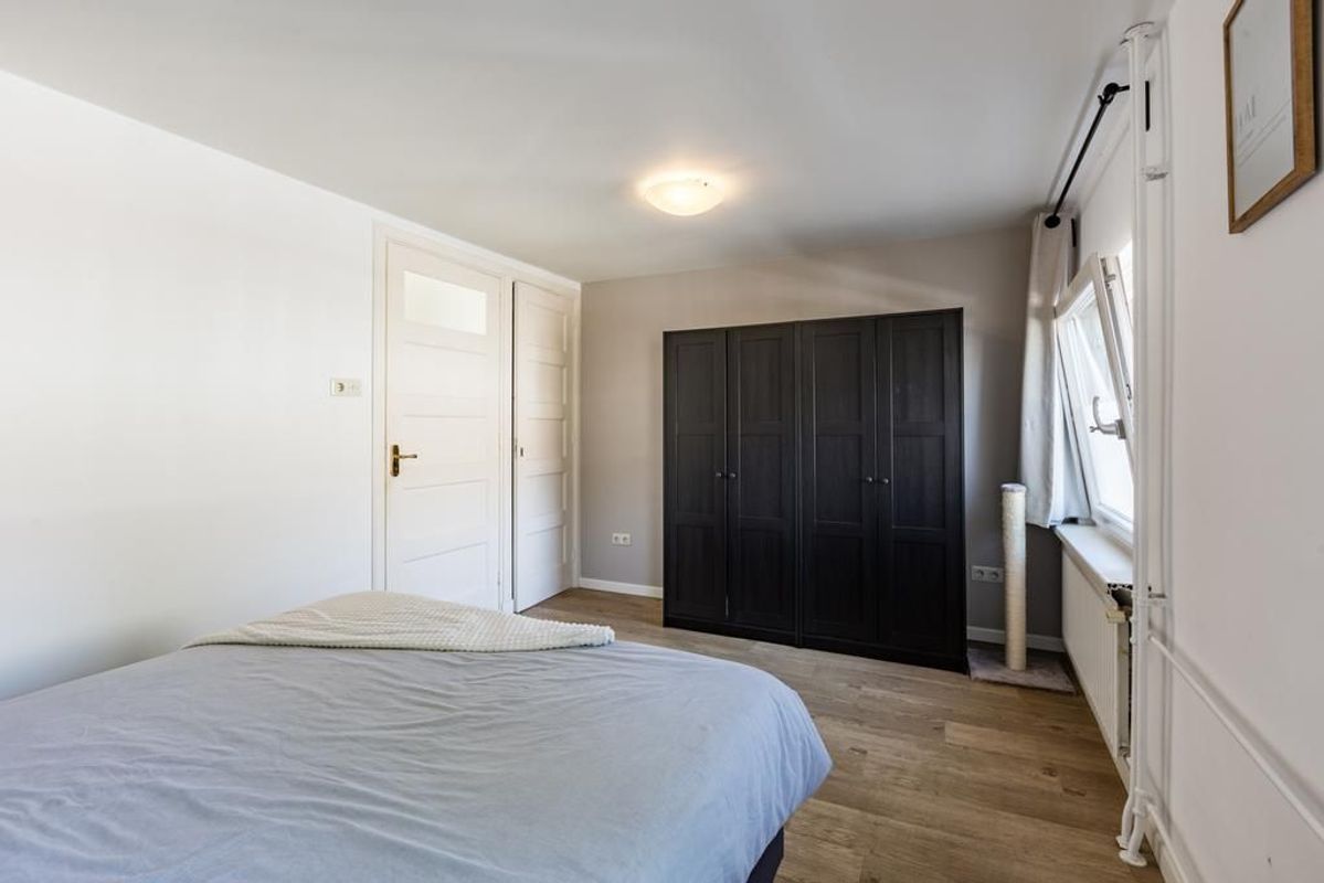 Gebroeders van Eijckstraat 10 Photo Blur 17