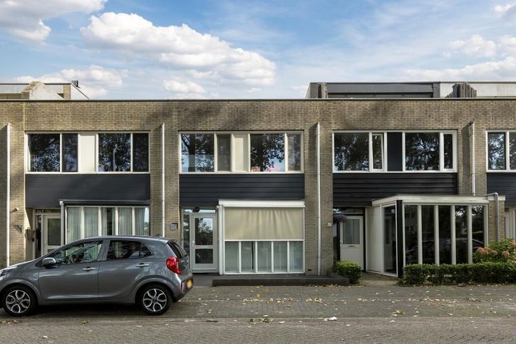 Reuverlaan 69 Photo 1