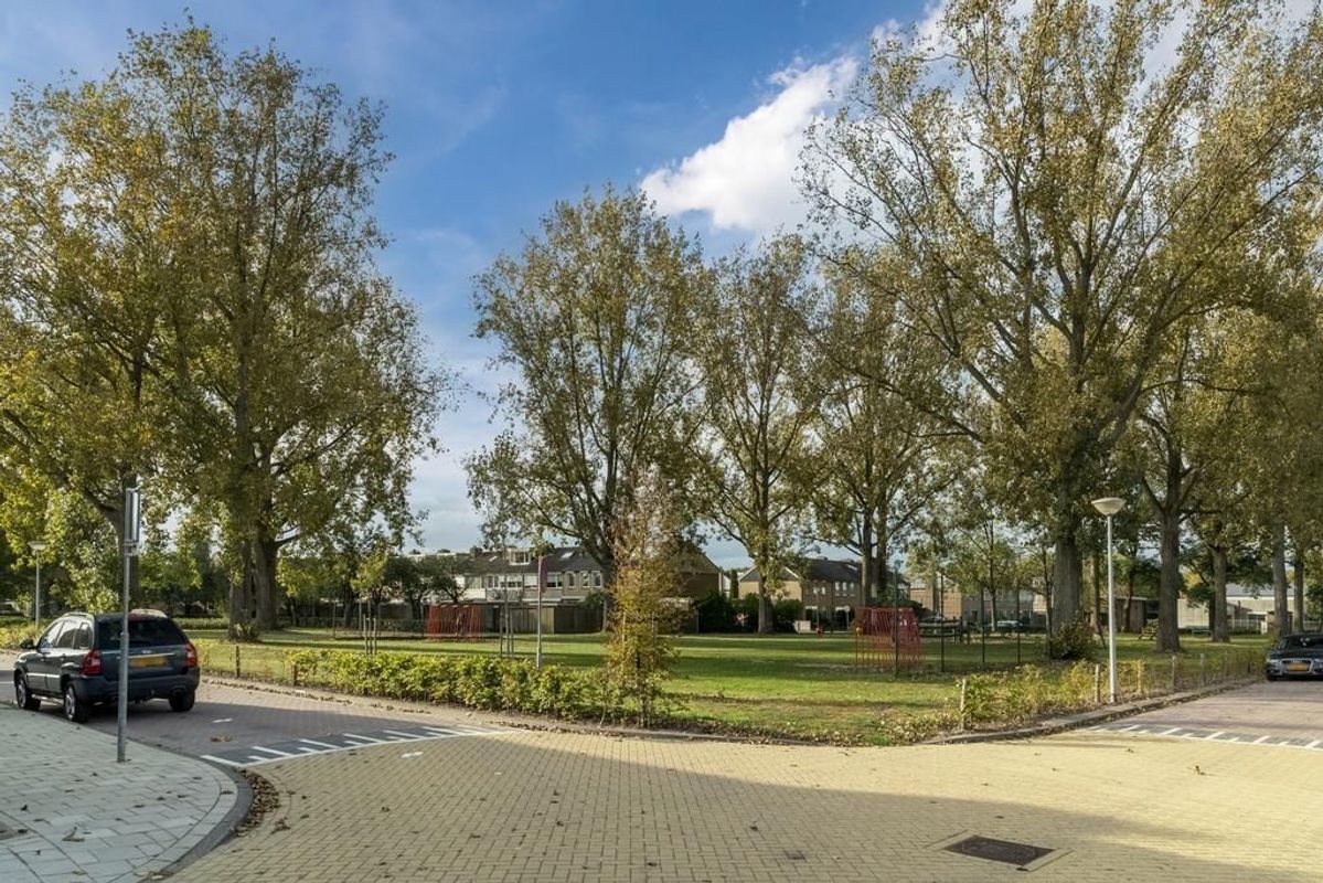 Dr. Donker Curtiusstraat 8 Photo Blur 37