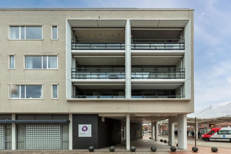 Vredesplein 45 Photo 1