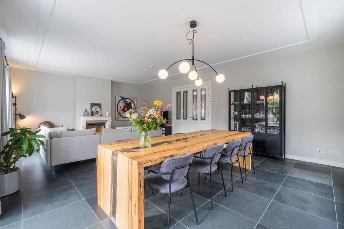 Graaf Albrechtstraat 19 Photo Blur 6