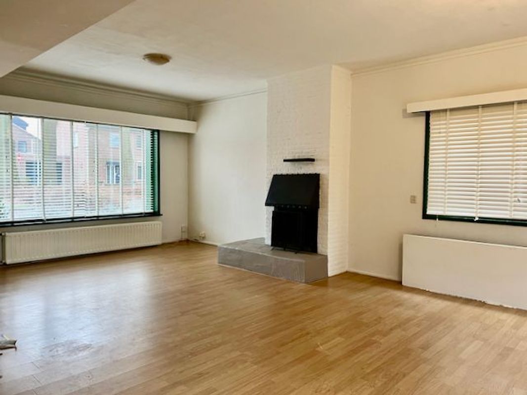 Min. Ruys de Beerenbrouckstraat 1 Photo Blur 4