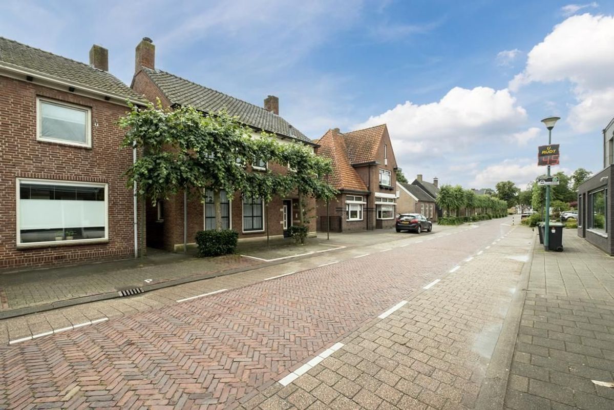 Gerardus Majellastraat 16 Photo Blur 60
