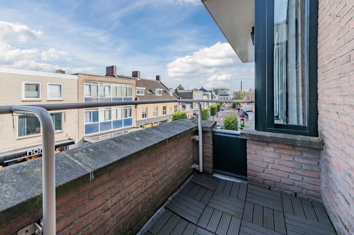Langstraat 97 - B Photo Blur 29