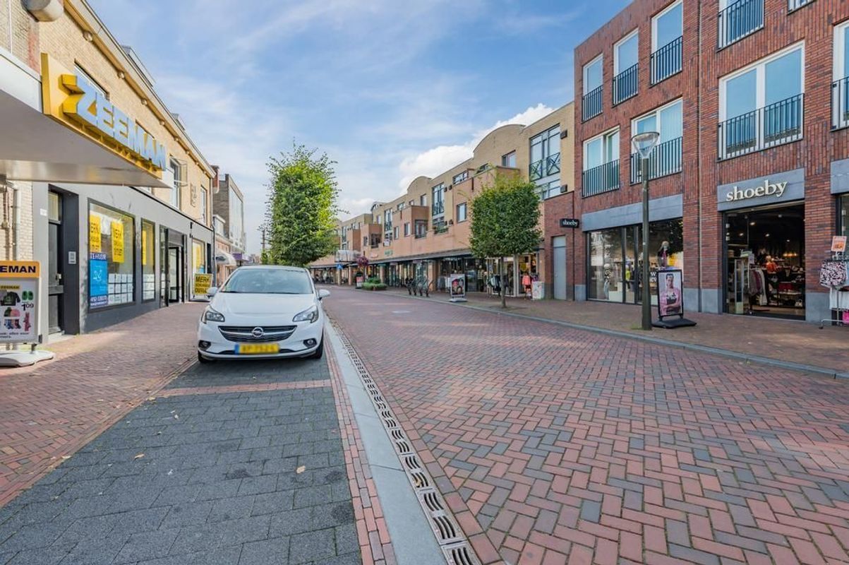 Langstraat 97 - B Photo Blur 39