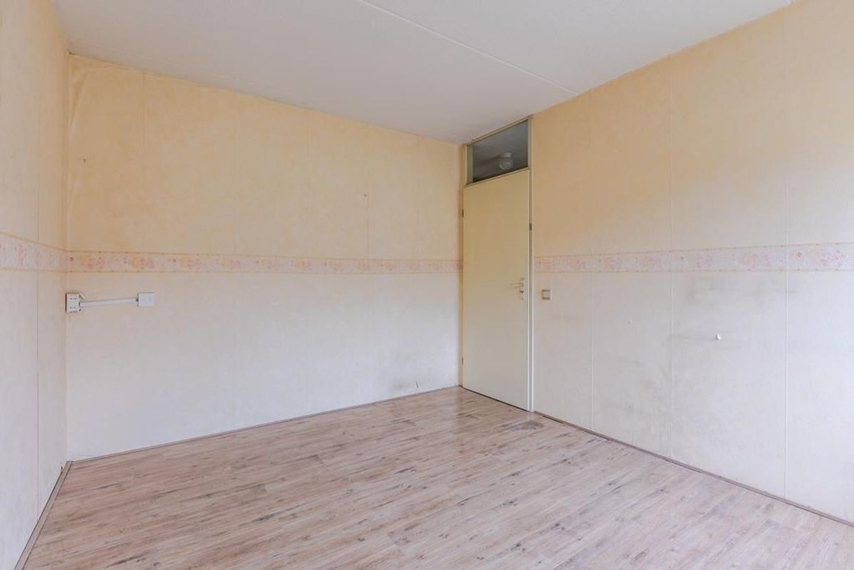 Pastoor van de Boschstraat 18 Photo Blur 17