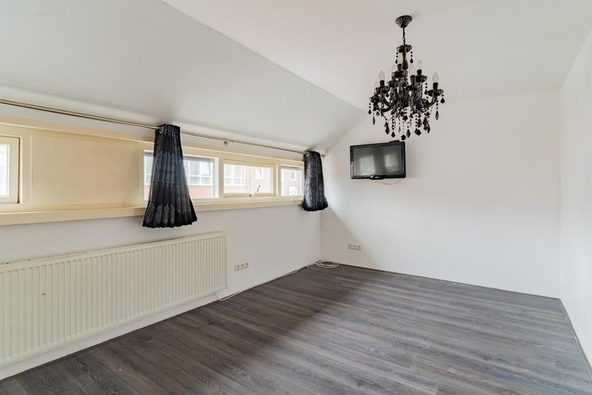 Pastoor Smitsstraat 64 Photo Blur 15