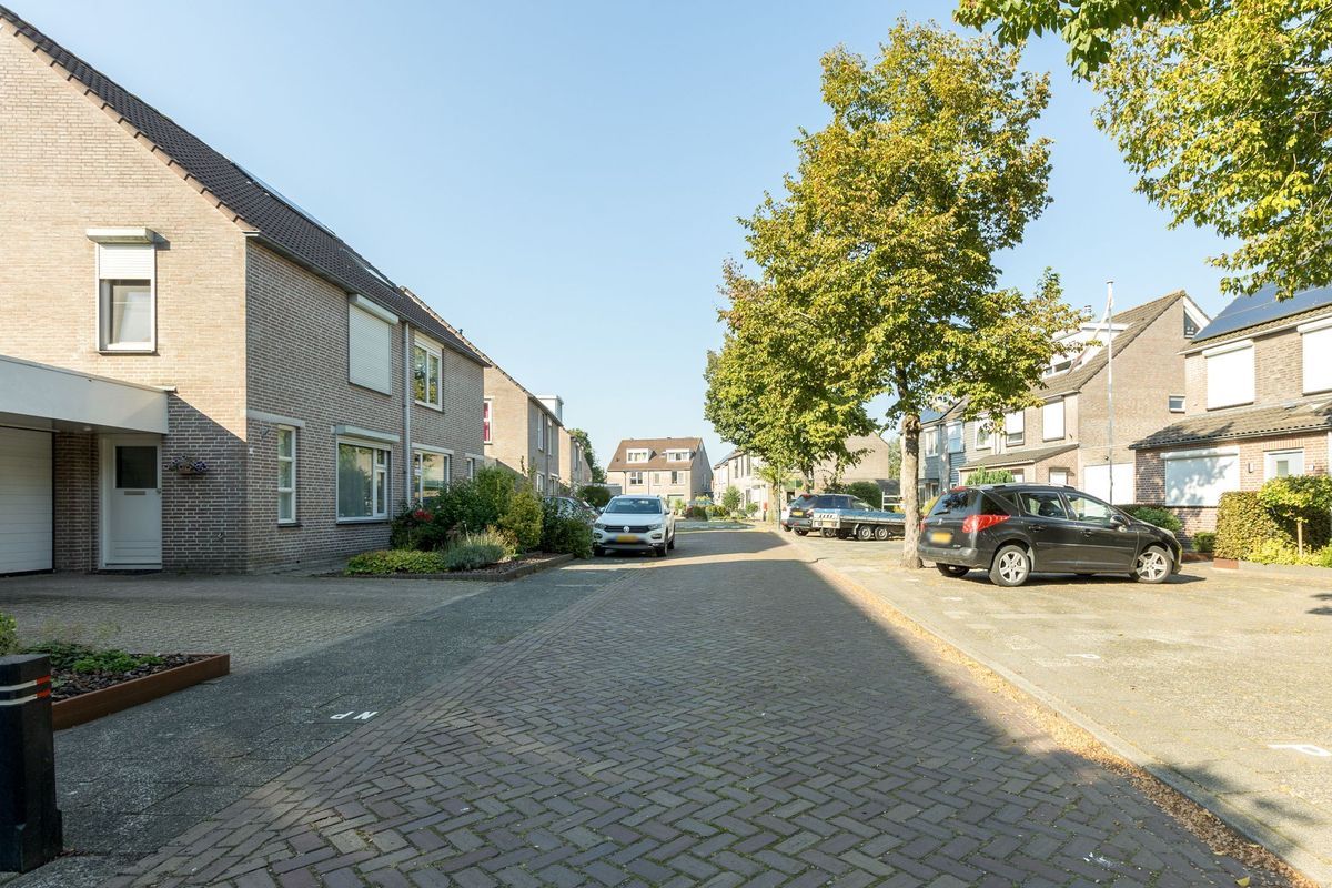 Jeroen Boschstraat 7 Photo Blur 39