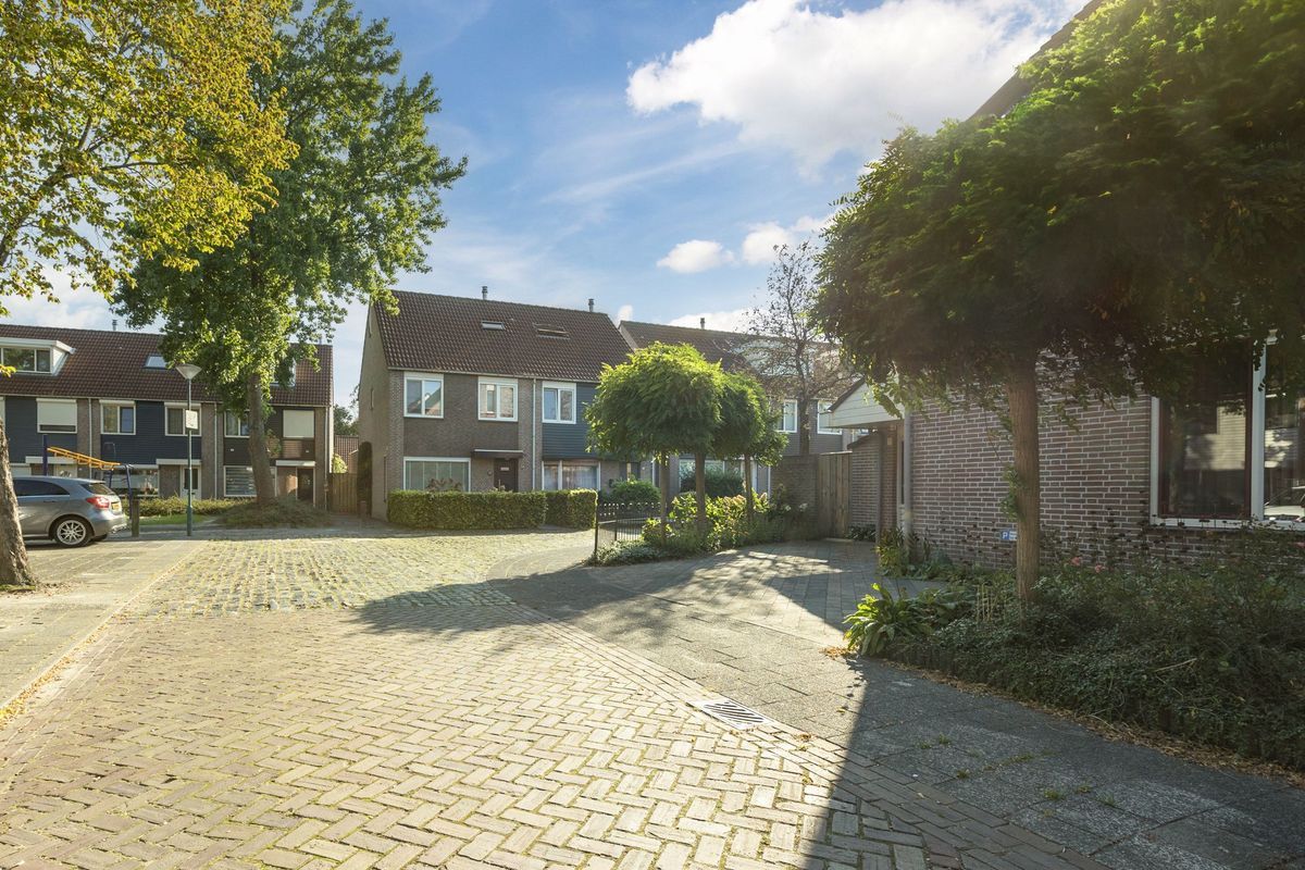 Jeroen Boschstraat 7 Photo Blur 40