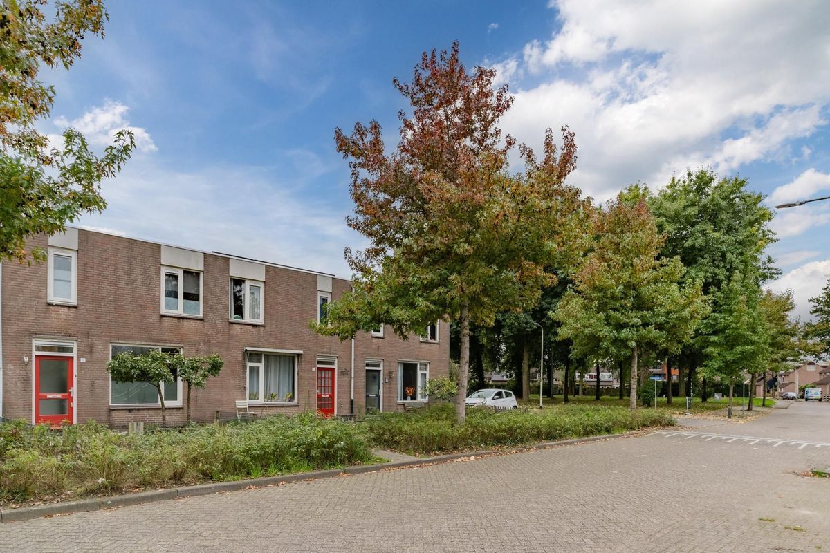 Baflostraat 10 Photo Blur 24
