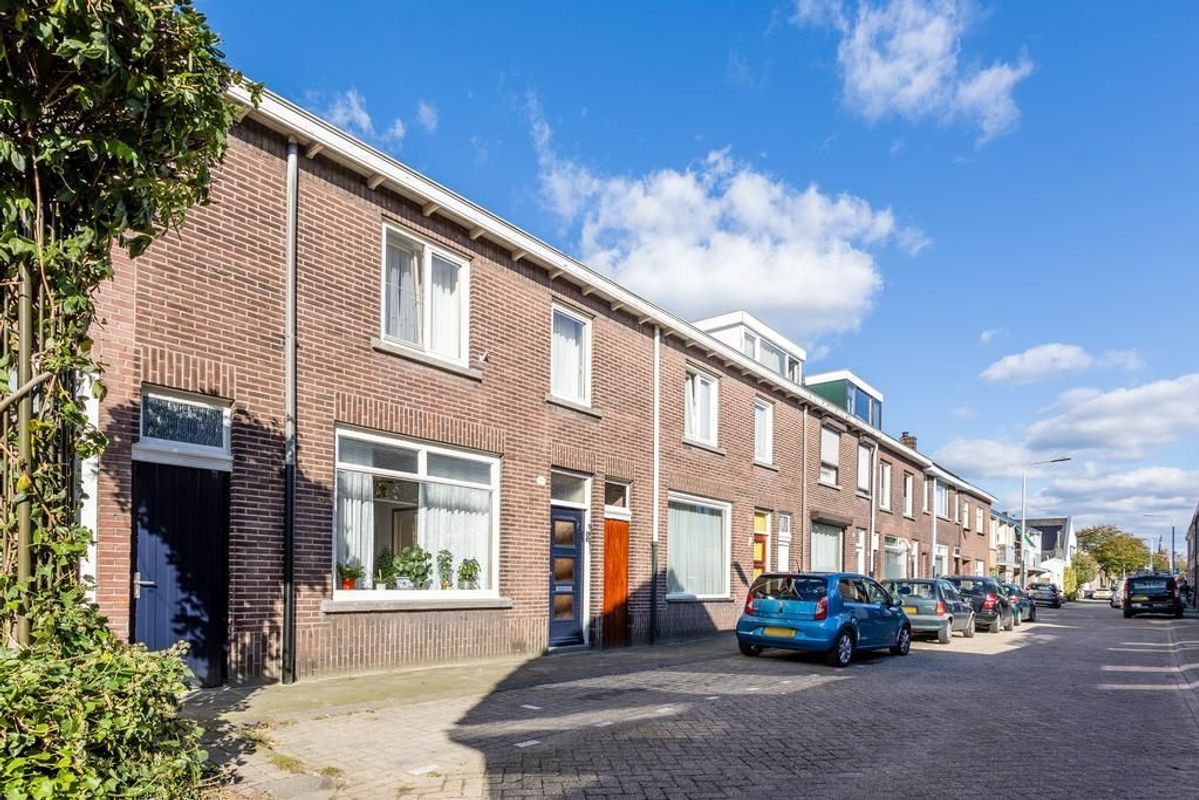 Leo XIII-straat 37 Photo Blur 44