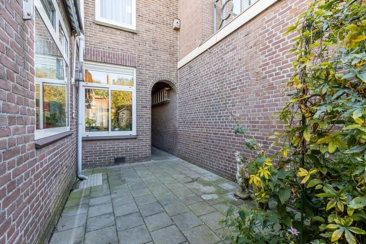 Leo XIII-straat 37 Photo Blur 39