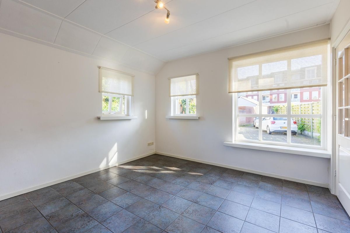 Kapelstraat 6 Photo Blur 9