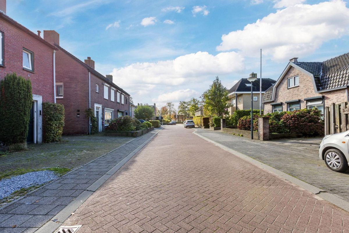 Kapelstraat 6 Photo Blur 24