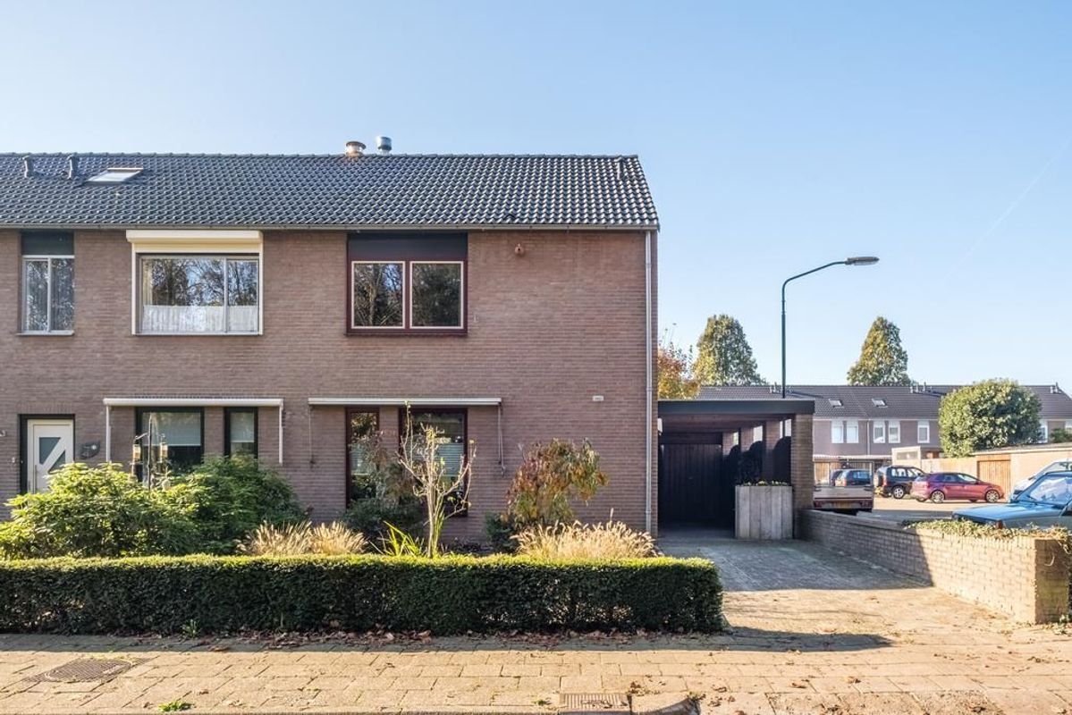 Windrecht 45 Photo Blur 42
