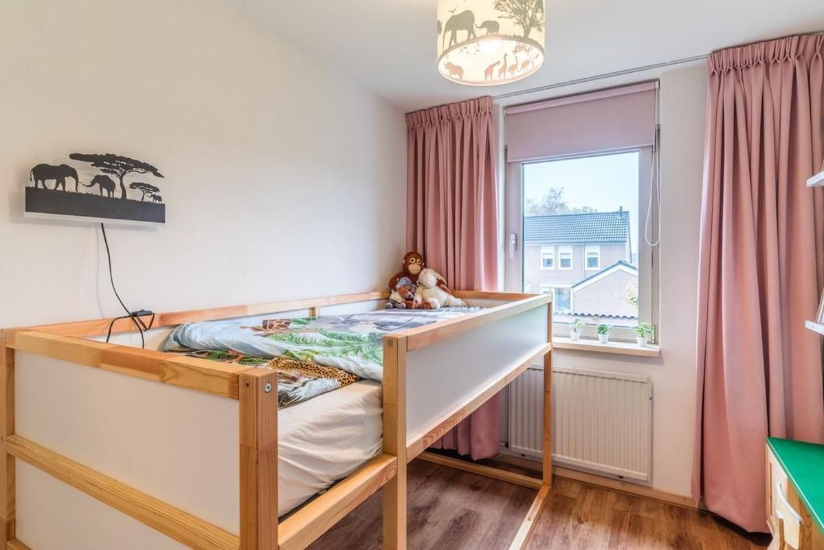 Windrecht 45 Photo Blur 25