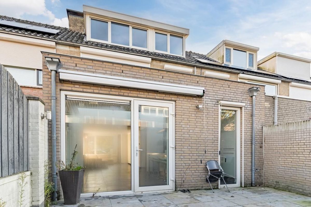Dr. Donker Curtiusstraat 8 Photo Blur 31