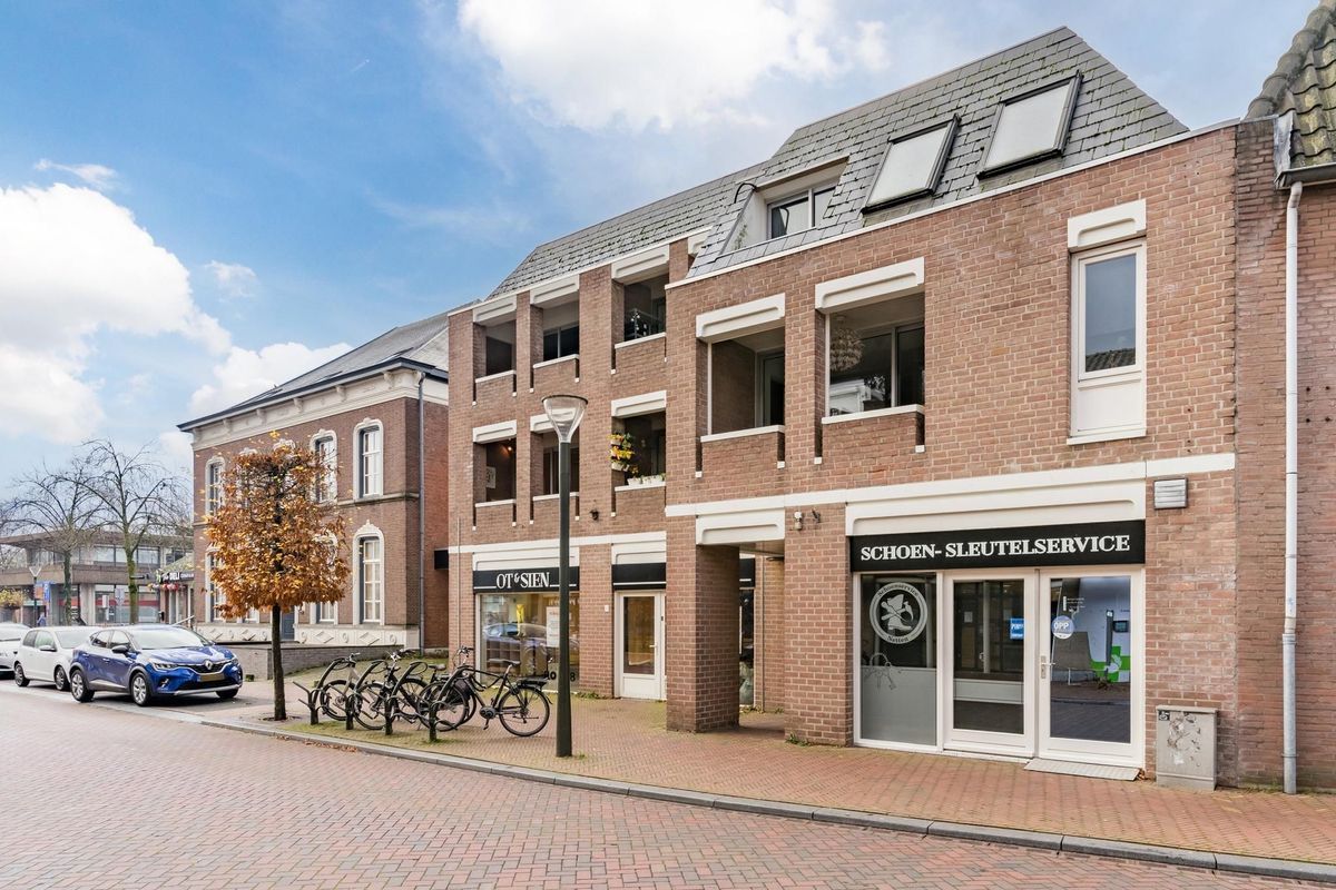 Langstraat 11 Photo Blur 24