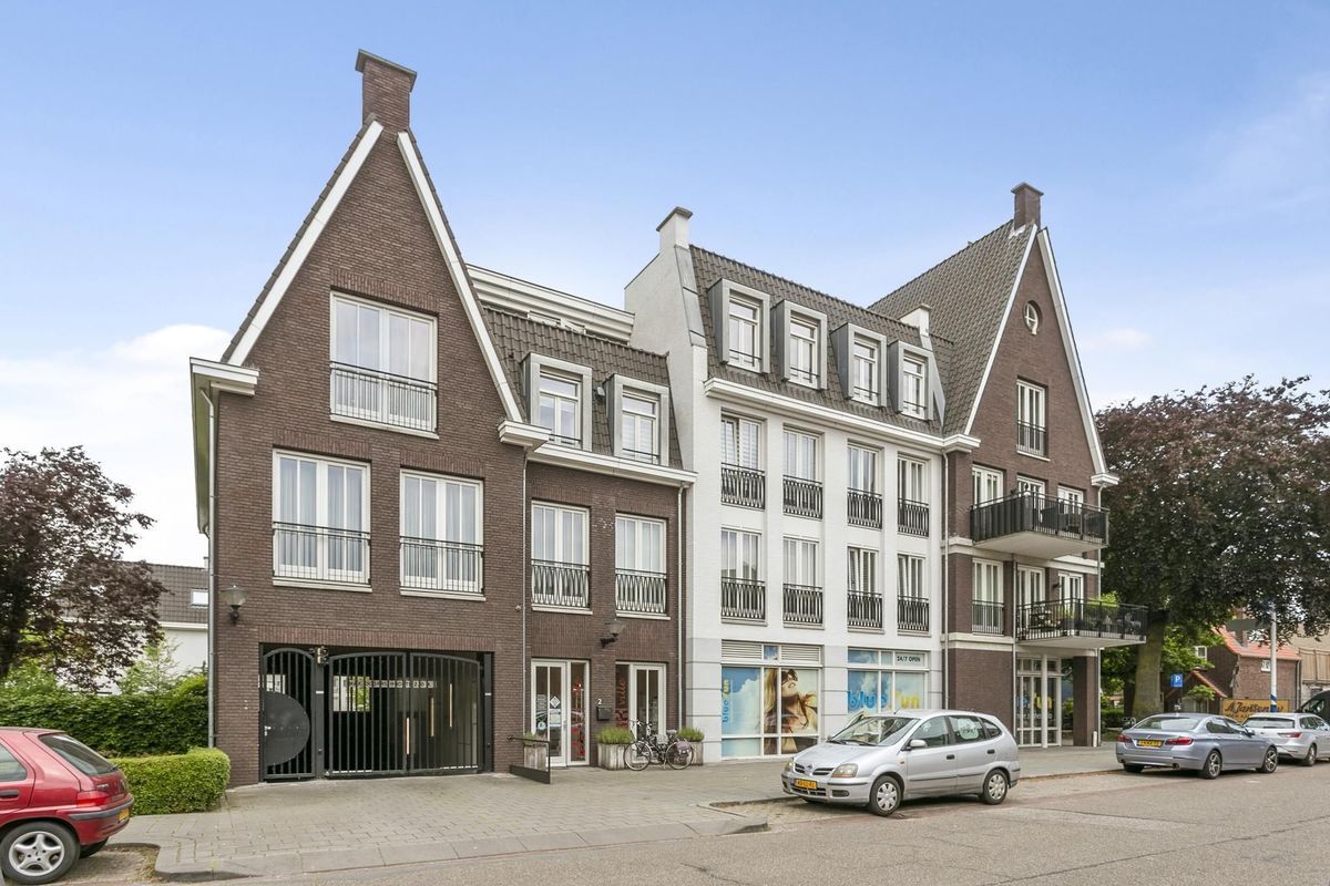 Stationsstraat 7 - E Photo Blur 5